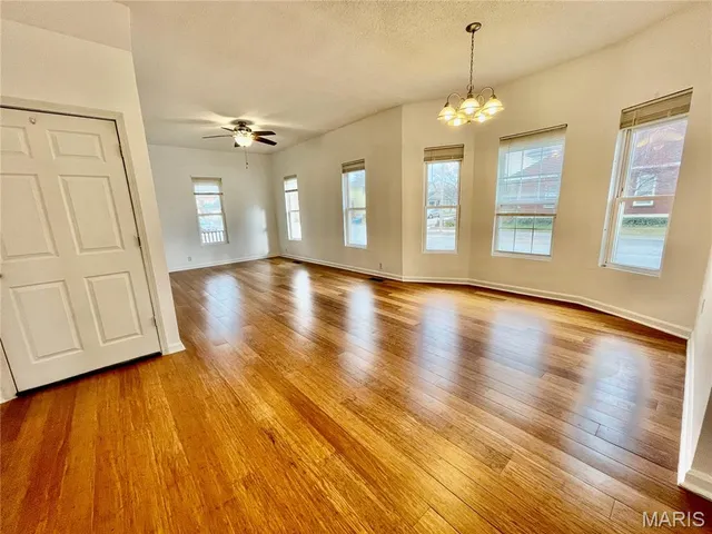 $1,050 | 452 East Ferguson Avenue, Unit A, Wood River, IL 62095