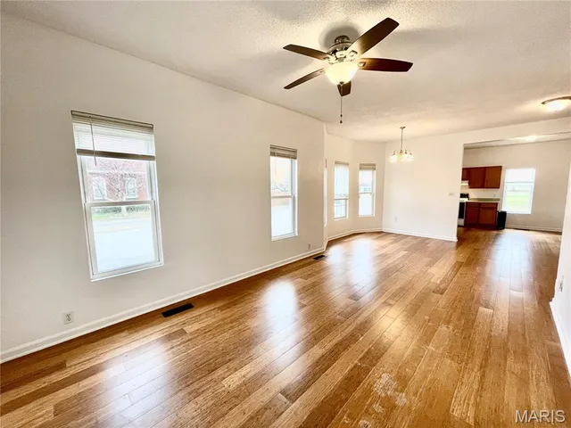 $1,050 | 452 East Ferguson Avenue, Unit A, Wood River, IL 62095