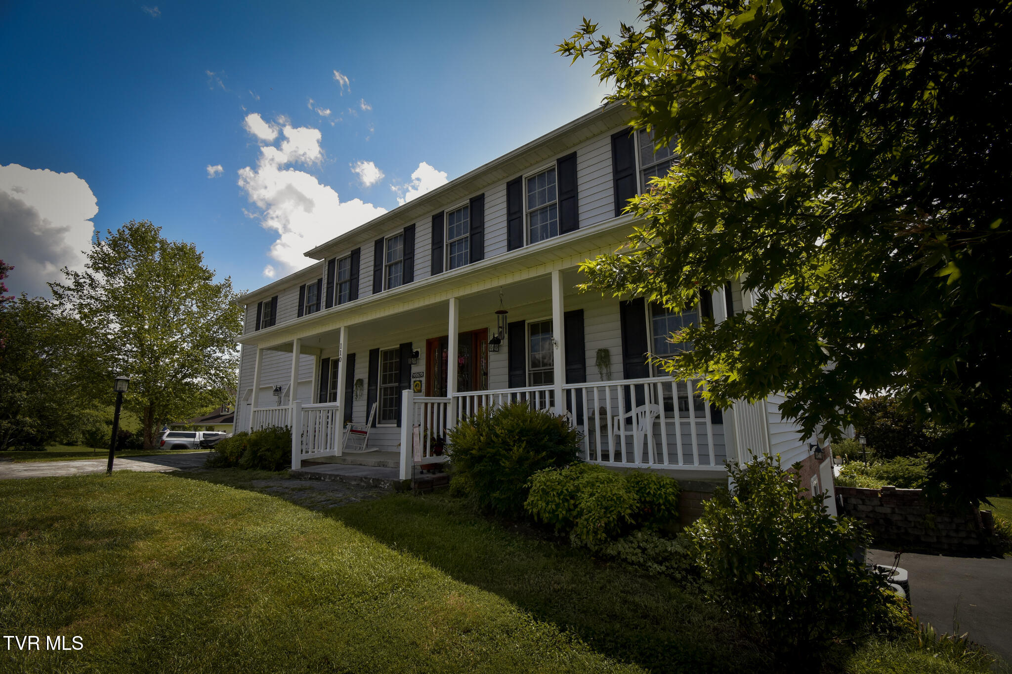 110 Paul Saylor Road Jonesborough, TN 37659 - Photo 52 of 84 Front porch