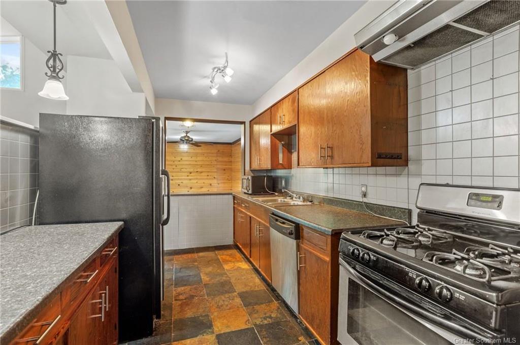 1119 Mobile Street Lake Charles, LA 70605 - Photo 3 of 18