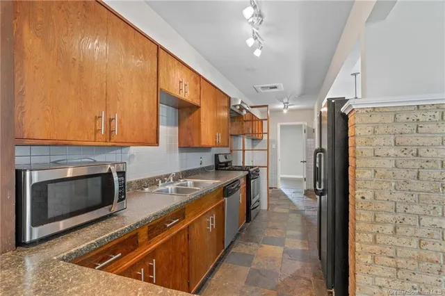 $184,900 | 1119 Mobile Street, Lake Charles, LA 70605