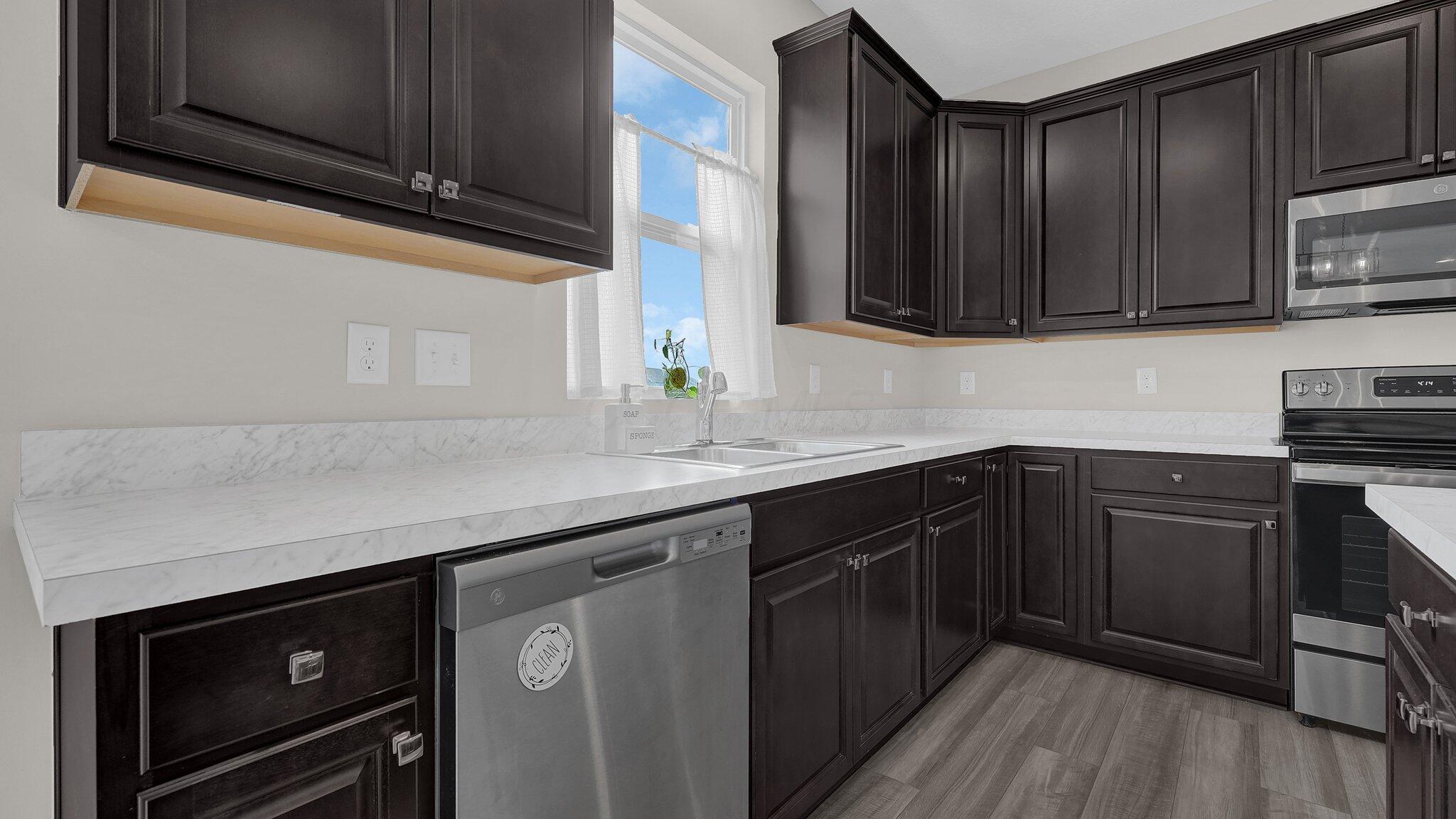 8145 Rhoderick Circle Reynoldsburg, OH 43068 - Photo 12 of 62