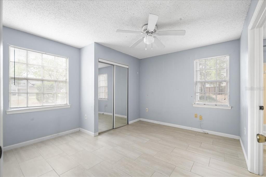 3705 Southwest 27th Street, Unit 611 Gainesville, FL 32608 - Photo 20 of 30