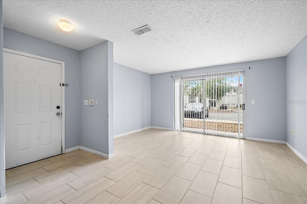 3705 Southwest 27th Street, Unit 611 Gainesville, FL 32608 - Photo 9 of 30