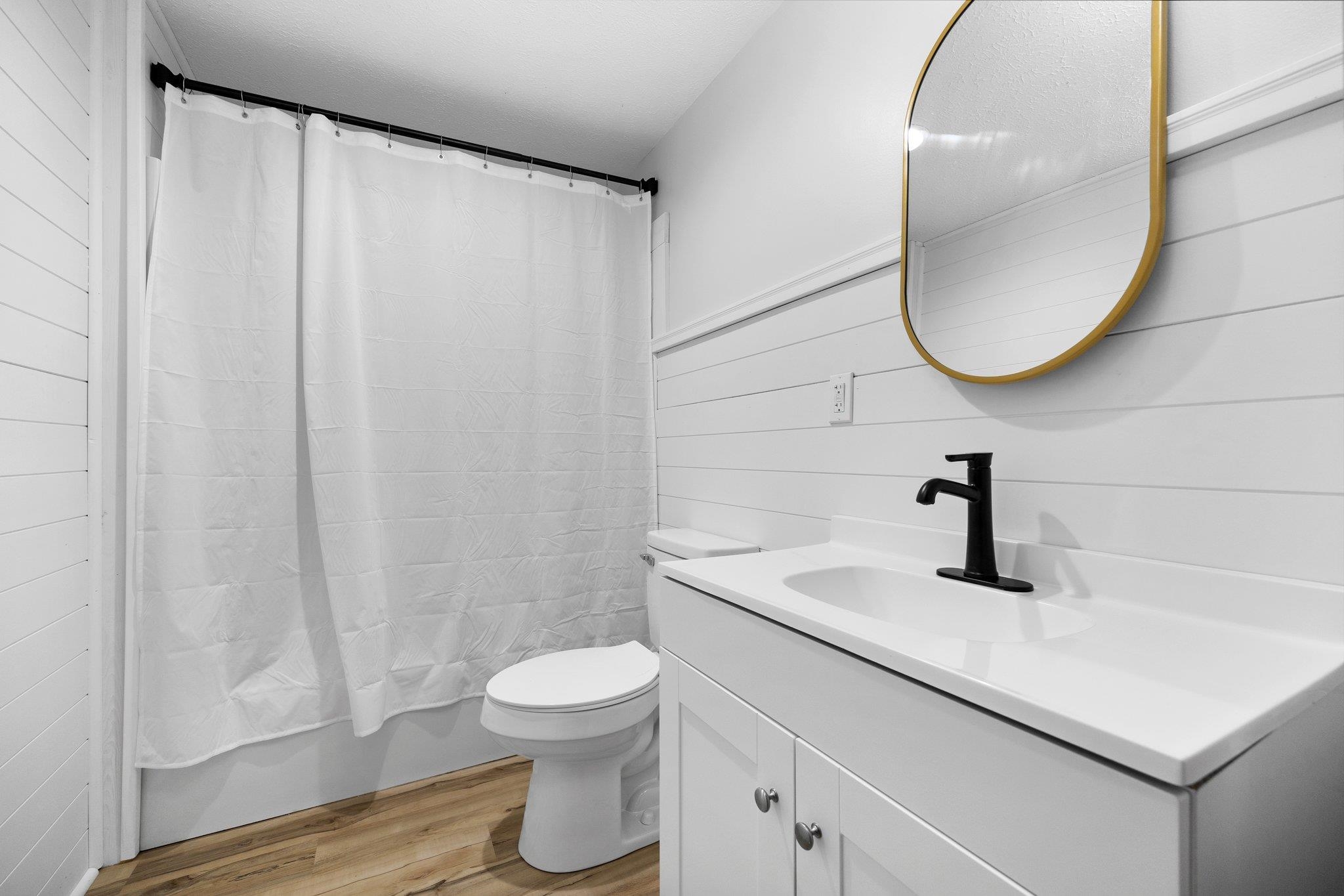 5450 Trager Road Traverse City, MI 49696 - Photo 16 of 53 1914124-15.JPG