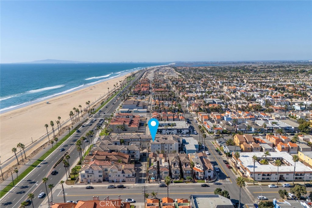1516 Pacific Coast Highway, Unit 101 Huntington Beach, CA 92648 - Photo 46 of 58 an aerial view of a city