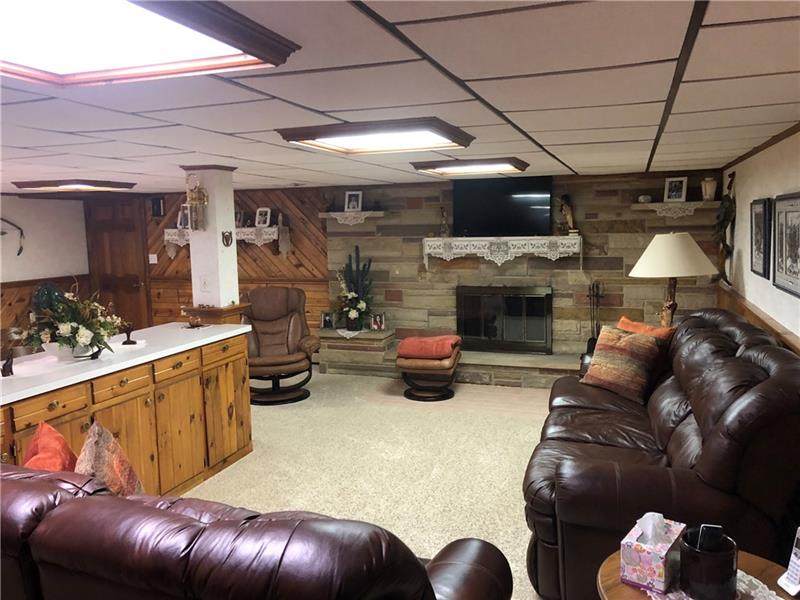 143 St James Road Ringgold, PA 15770 - Photo 11 of 17
