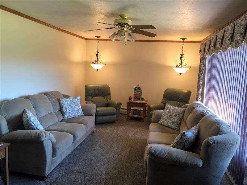143 St James Road Ringgold, PA 15770 - Photo 5 of 17
