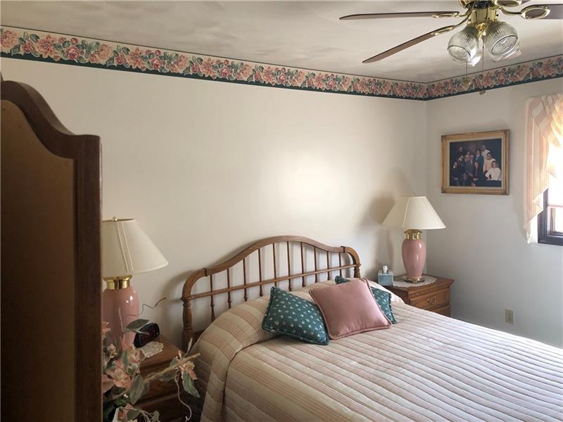 143 St James Road Ringgold, PA 15770 - Photo 8 of 17