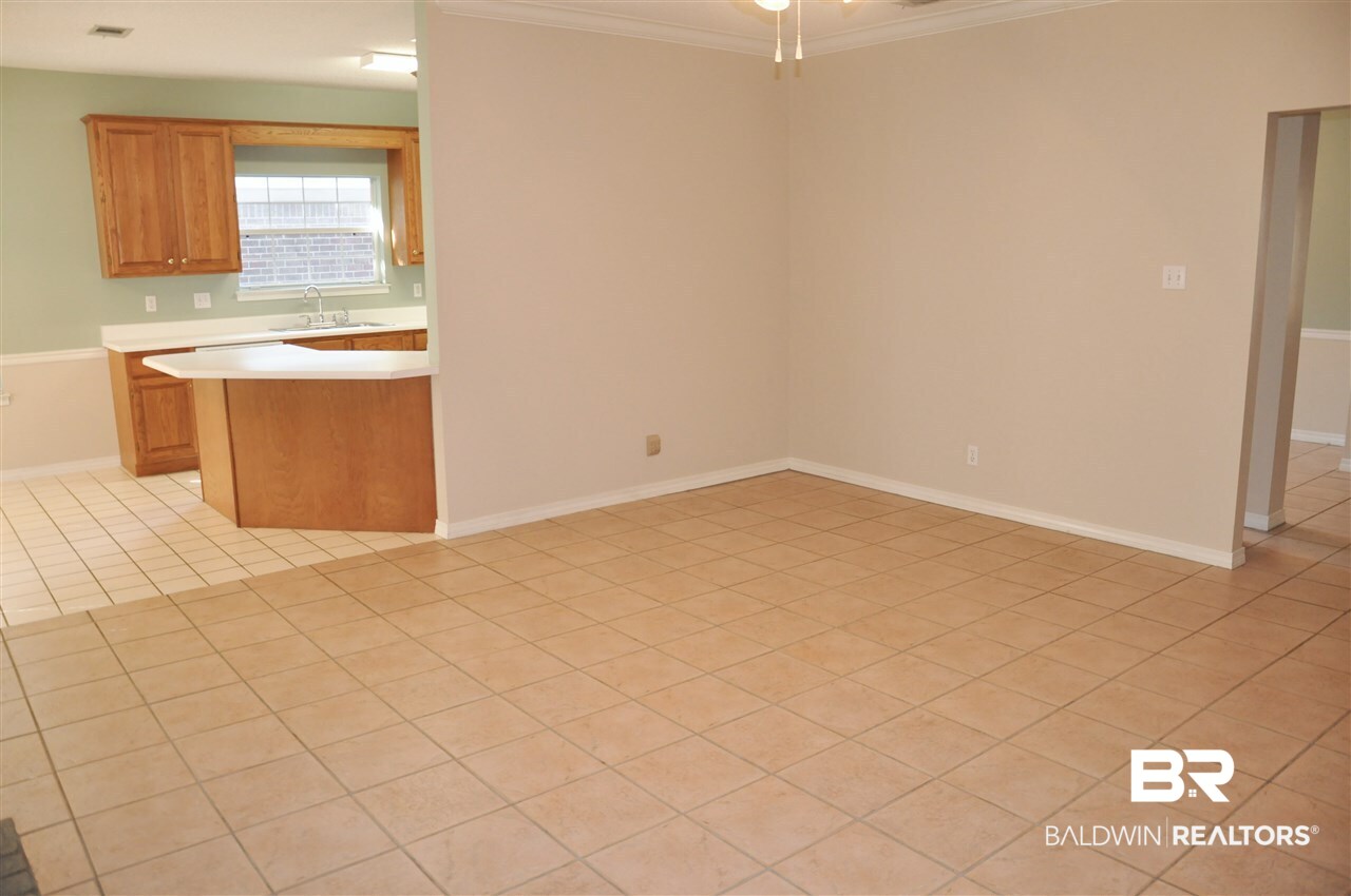 7090 Highpointe Place West Daphne, AL 36527 - Photo 10 of 42 View 4