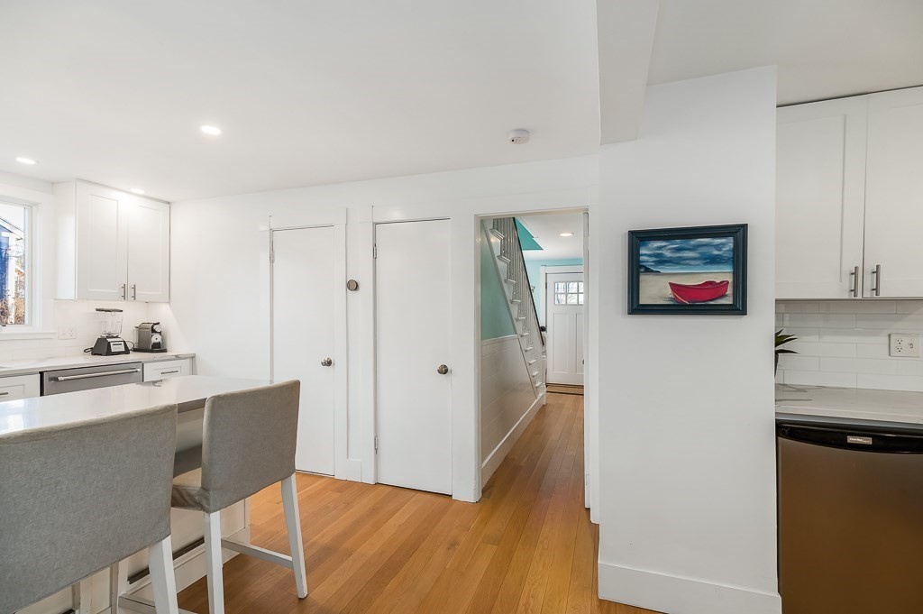 8 Forest Street Manchester, MA 01944 - Photo 5 of 32