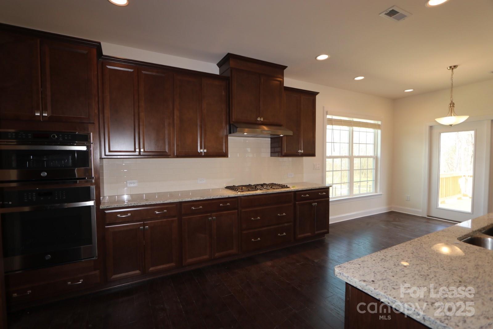 3013 Haley Circle Davidson, NC 28036 - Photo 4 of 24