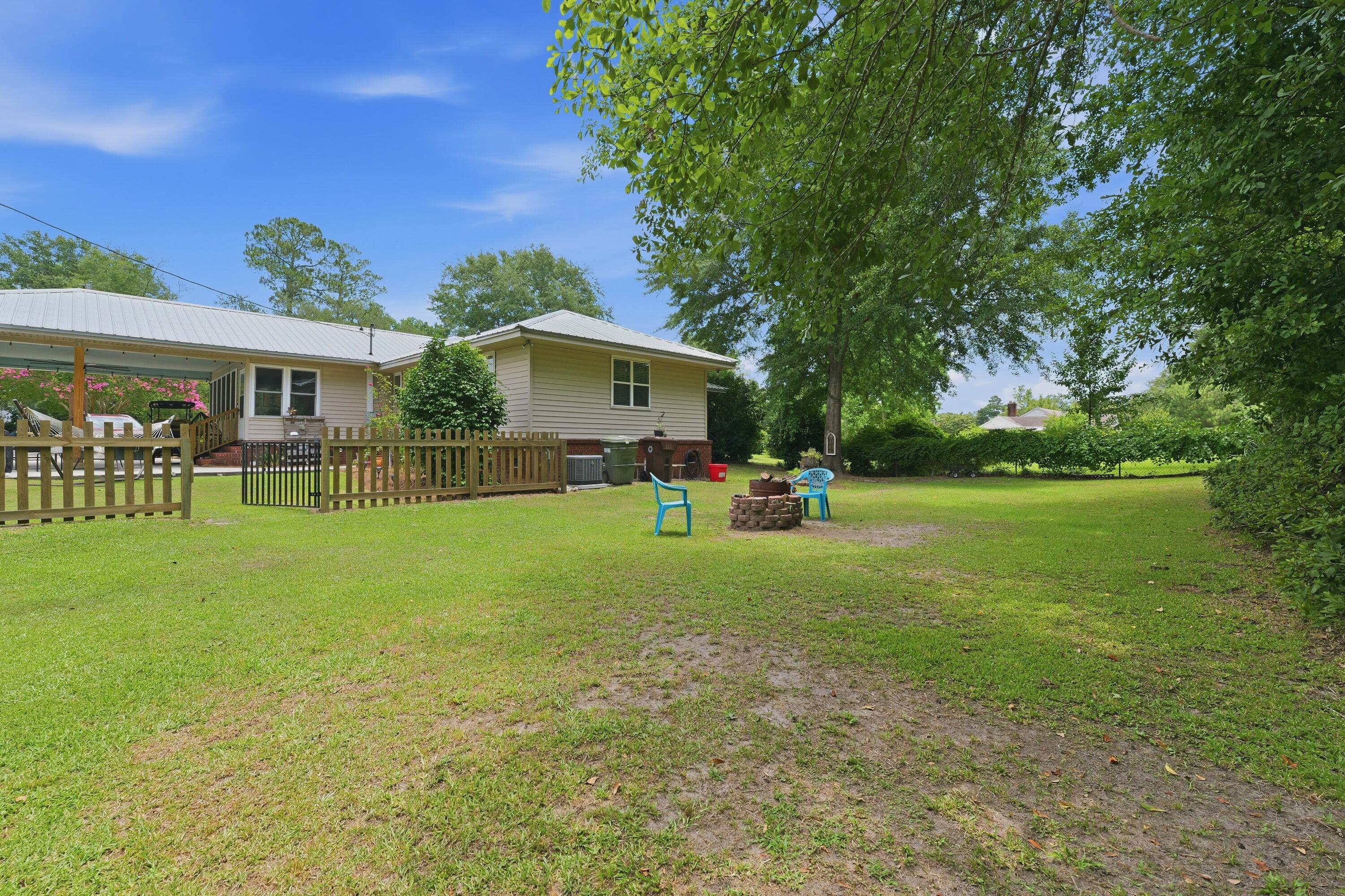 413 Hill Street Moncks Corner, SC 29461 - Photo 26 of 31 047_P1047392