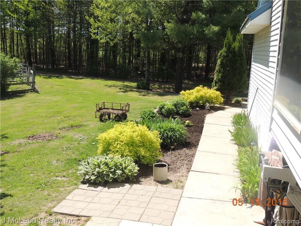 6356 Murphy Lake Road Millington, MI 48746 - Photo 38 of 41 DSCN1124.JPG
