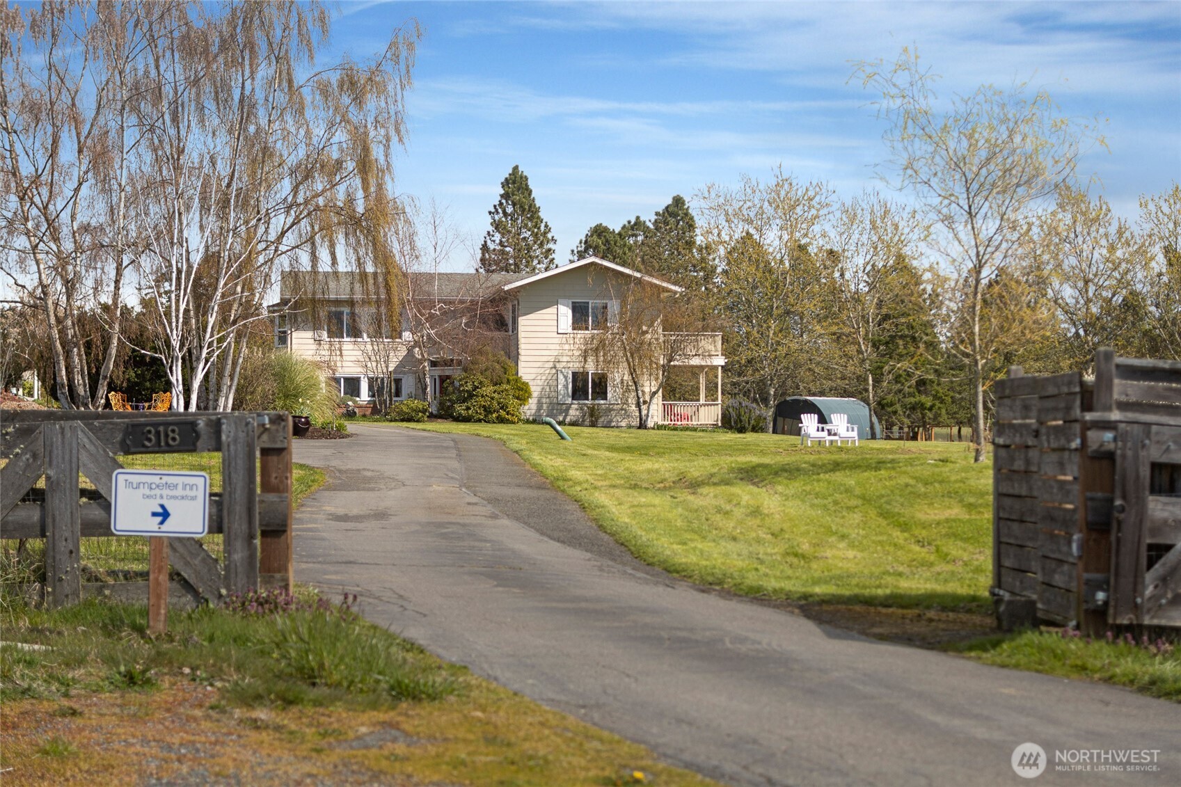 318 Trumpeter Way Friday Harbor, WA 98250 - Photo 3 of 40