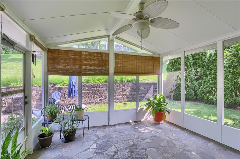 217 Baintree Road Moon Township, PA 15108 - Photo 18 of 34 Gallery Image 18