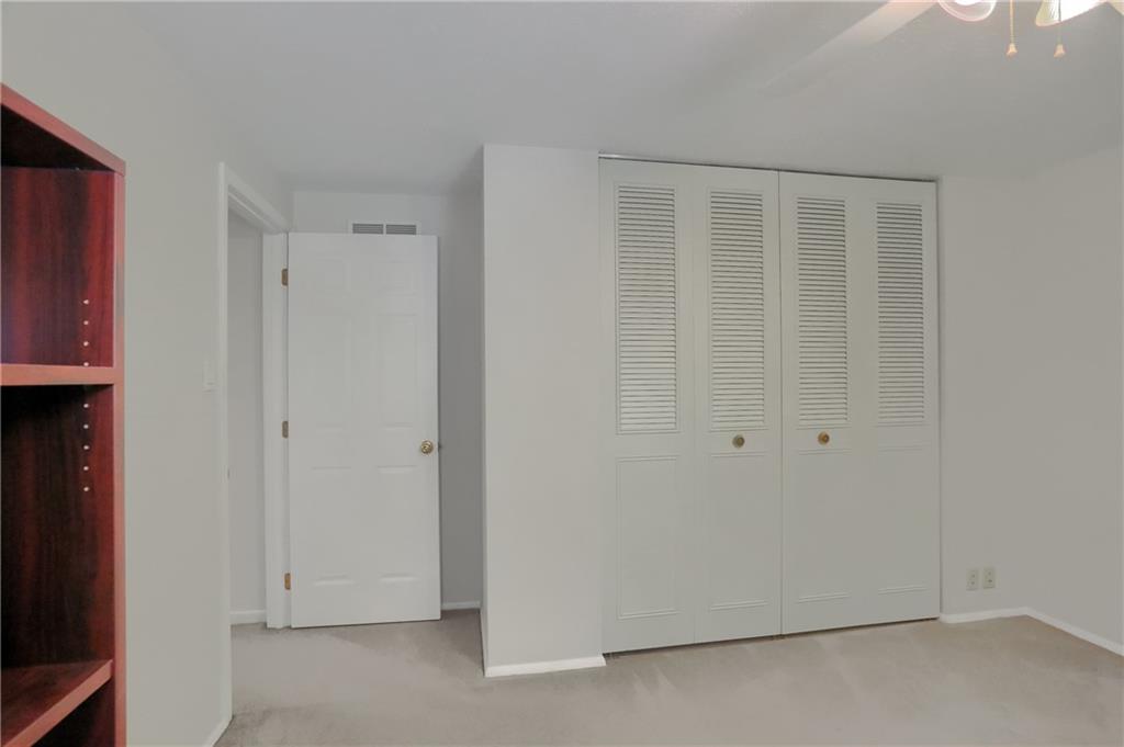 217 Baintree Road Moon Township, PA 15108 - Photo 27 of 34 Gallery Image 27