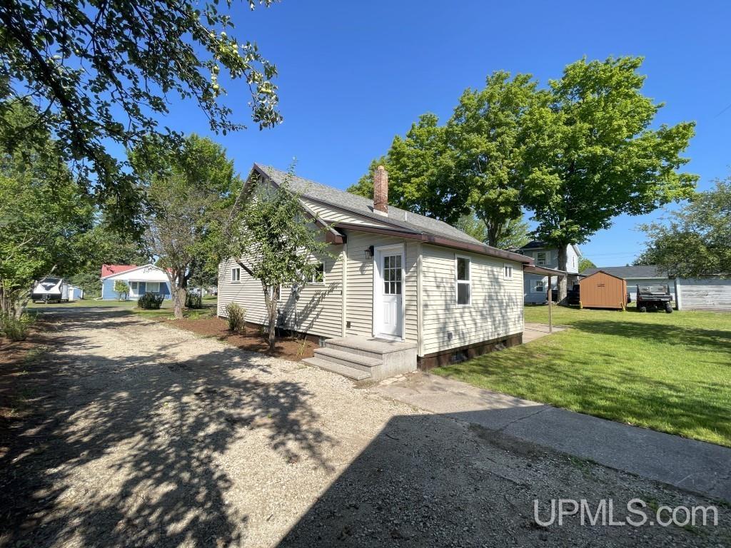 923 Halliday Street L'Anse, MI 49946 - Photo 37 of 52
