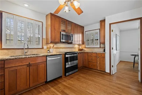 $535,000 | 11824 Avila Drive, Kansas City, MO 64114