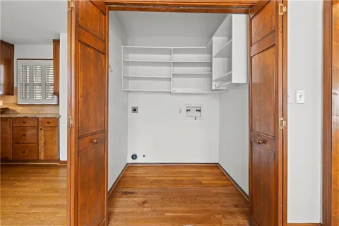 $535,000 | 11824 Avila Drive, Kansas City, MO 64114