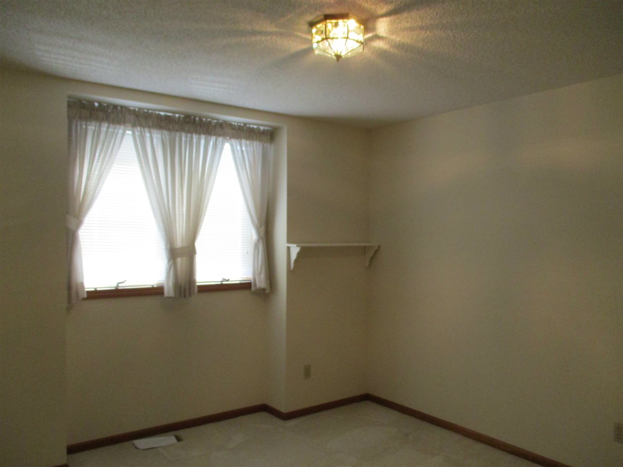6124 Shadow Ridge Place Fort Wayne, IN 46804 - Photo 11 of 18 Gallery Image 11