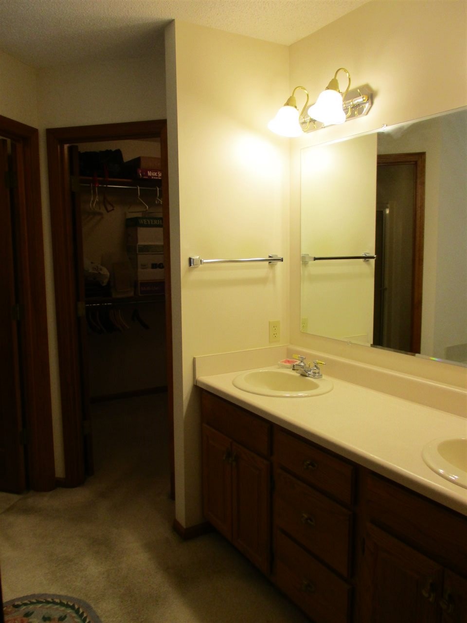 6124 Shadow Ridge Place Fort Wayne, IN 46804 - Photo 13 of 18 Gallery Image 13