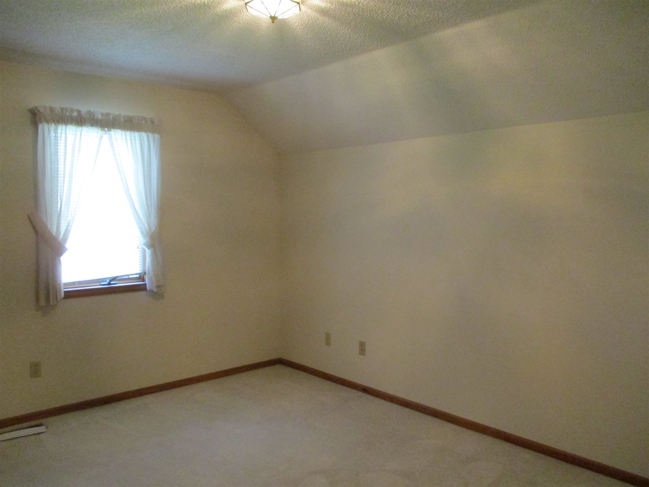 6124 Shadow Ridge Place Fort Wayne, IN 46804 - Photo 9 of 18 Gallery Image 9