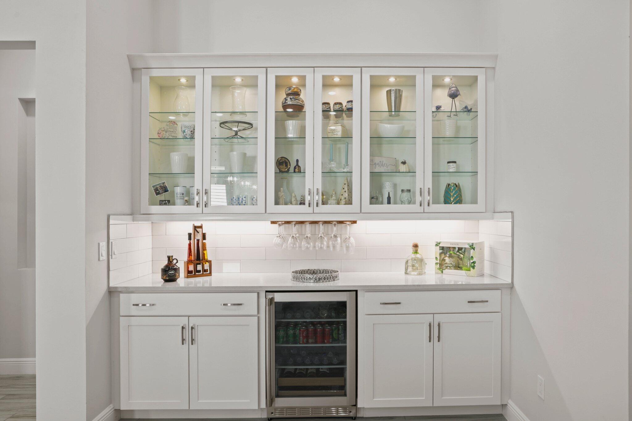 11759 Palermo Road Parkland, FL 33076 - Photo 15 of 78 Bar / Entertainment Center