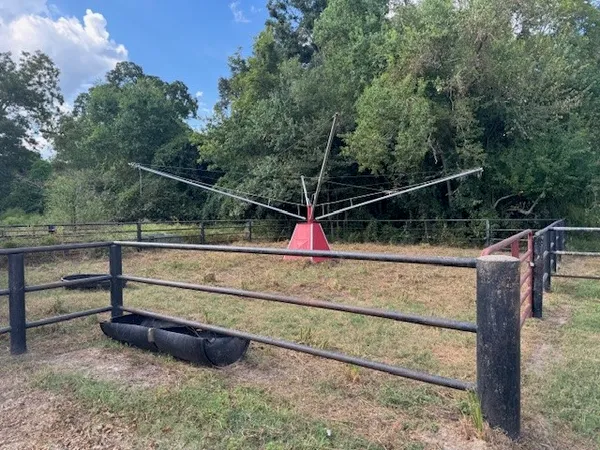 $850,000 | 545 Farm To Market 834, Liberty, TX 77575