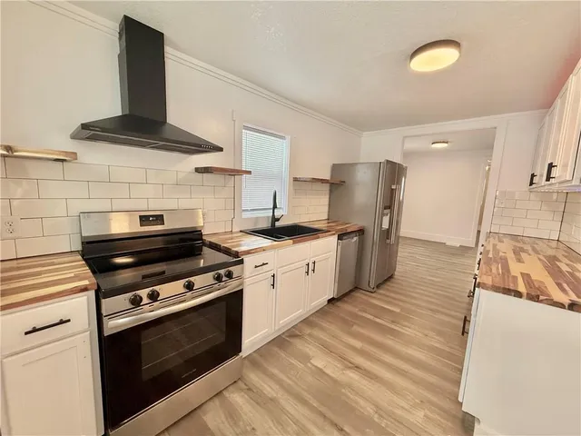 $182,000 | 126 South Mulberry Street, Maryville, MO 64468