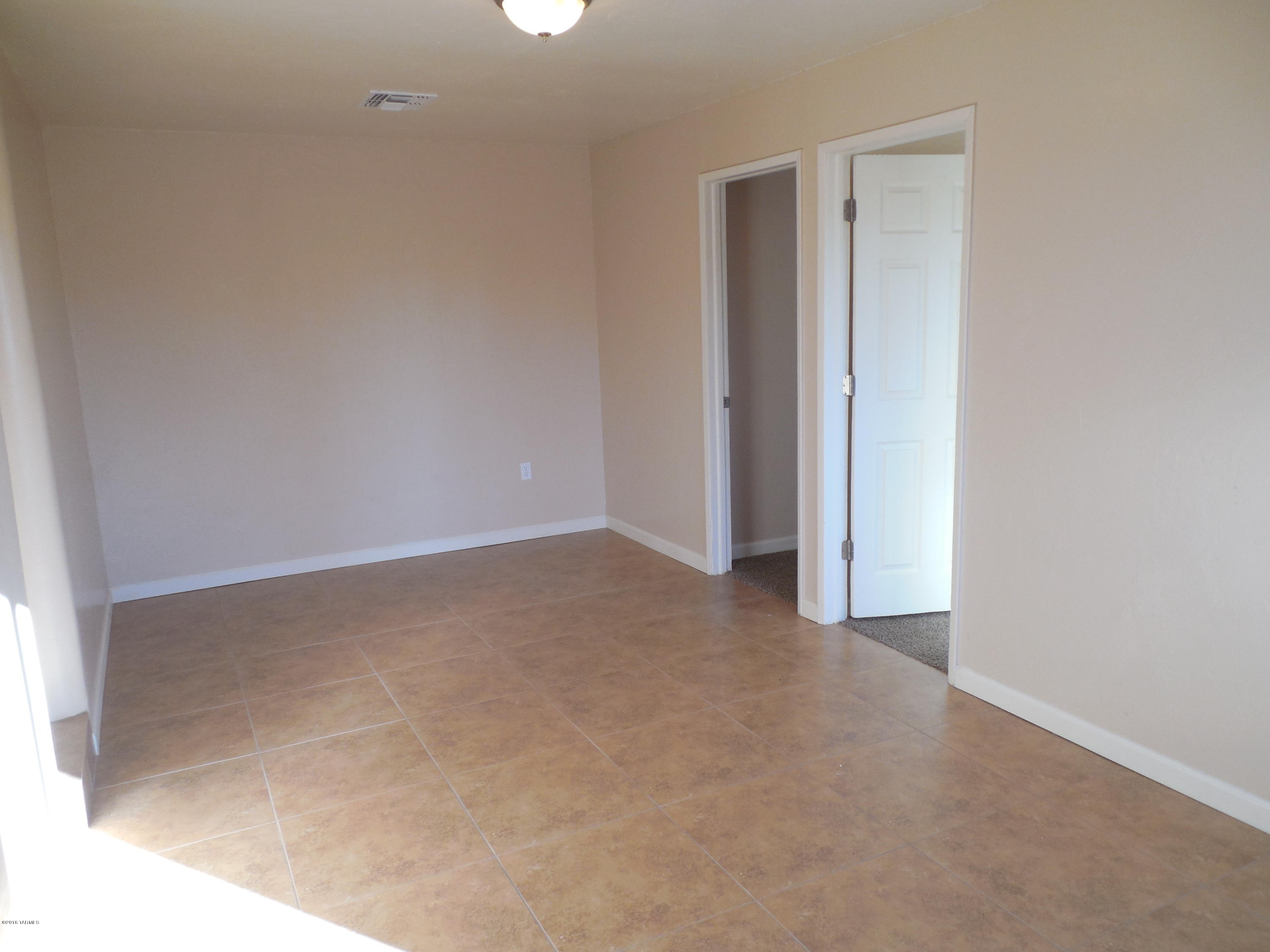 302 East Rodeo Drive Tucson, AZ 85714 - Photo 21 of 31 Gallery Image 21