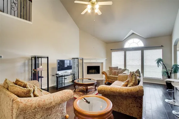 $3,250 | 705 Sundown Way, Murphy, TX 75094