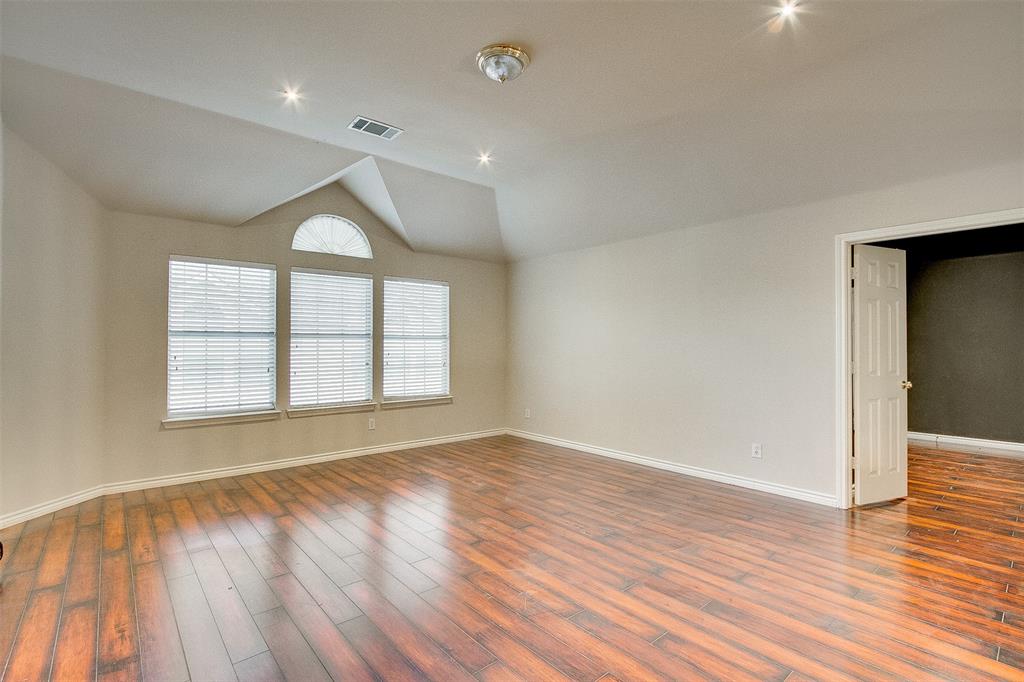 705 Sundown Way Murphy, TX 75094 - Photo 4 of 33