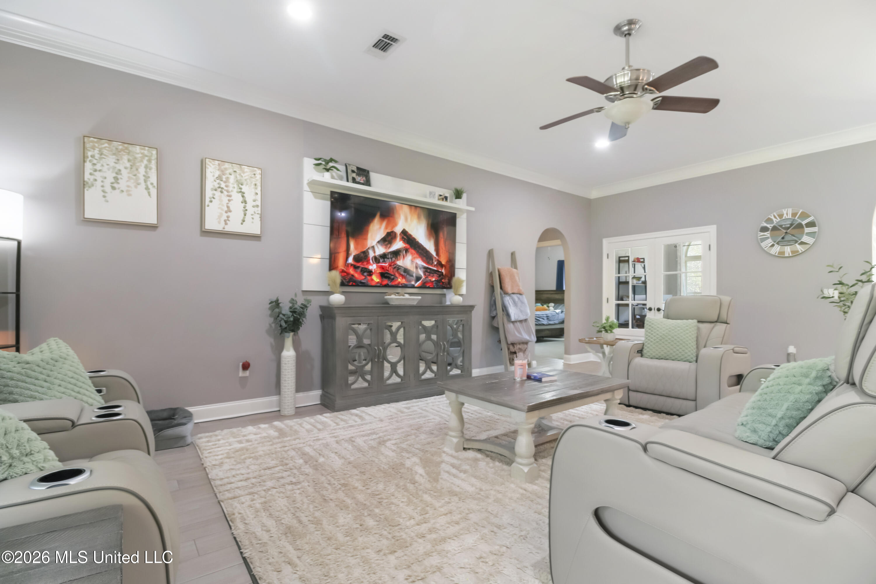 15548 Dobson Road D'Iberville, MS 39540 - Photo 13 of 55 Living Room