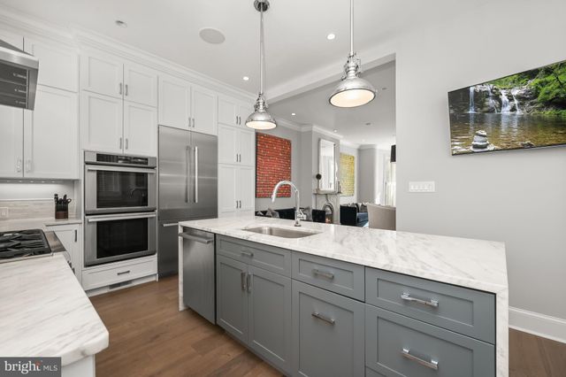 $1,705,000 | 939 T Street Northwest, Washington, DC 20001