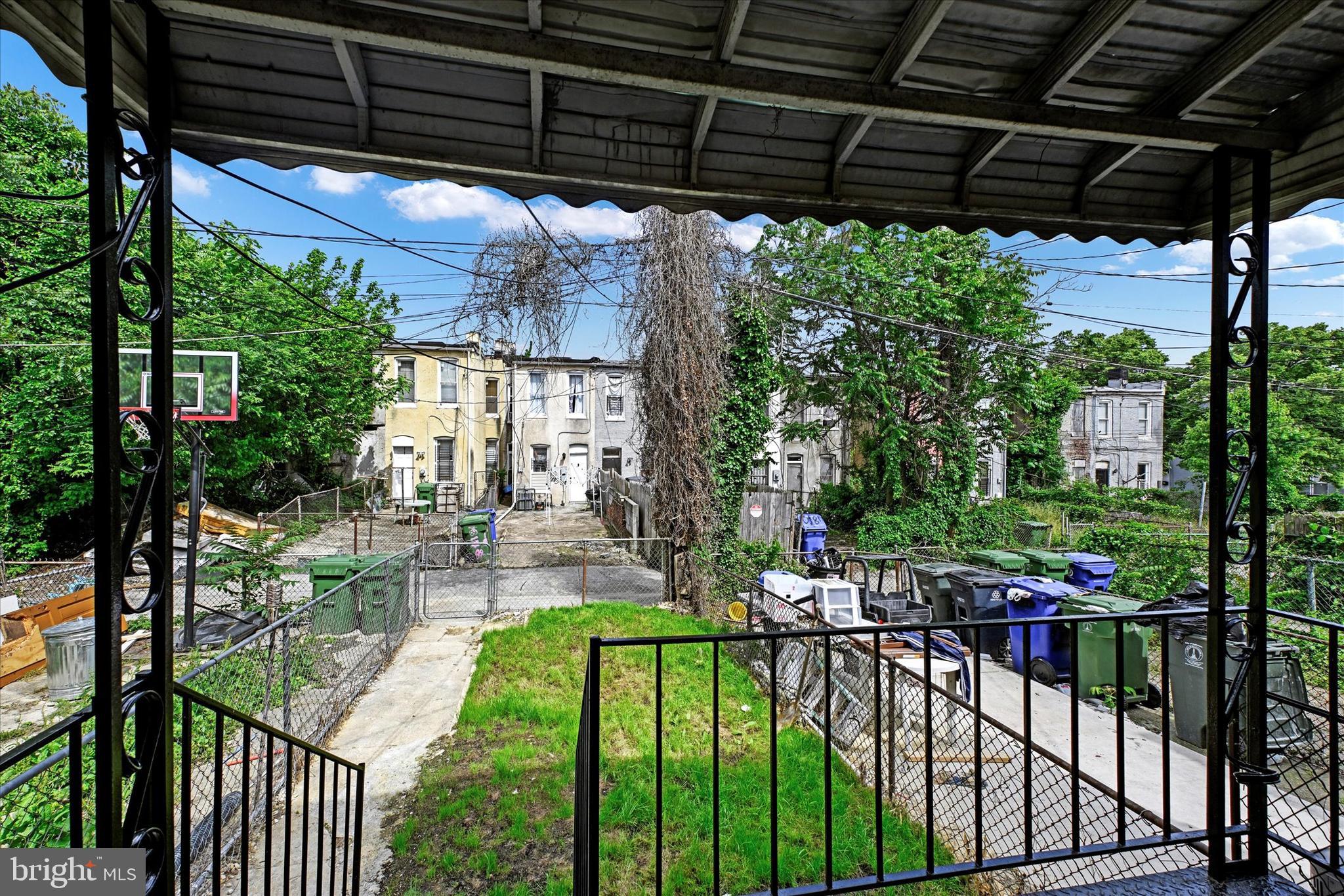 1815 Appleton Street Baltimore, MD 21217 - Photo 30 of 32 Gallery Image 30