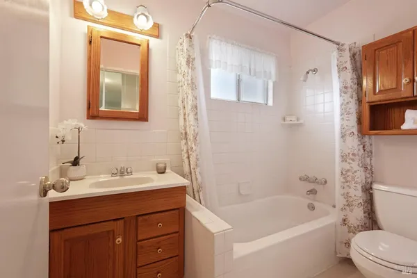 $465,000 | 724 East Atlantic Avenue, Fairfield, CA 94533