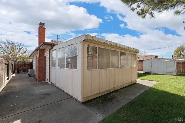 $465,000 | 724 East Atlantic Avenue, Fairfield, CA 94533