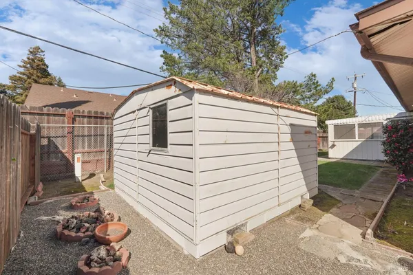 $465,000 | 724 East Atlantic Avenue, Fairfield, CA 94533