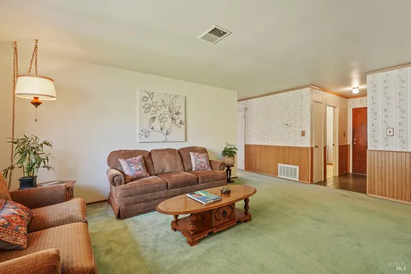 $465,000 | 724 East Atlantic Avenue, Fairfield, CA 94533