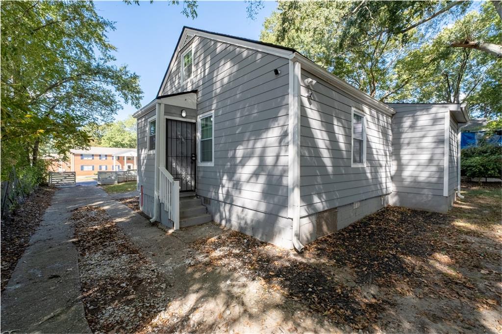 3046 Dobbs Way Atlanta, GA 30344 - Photo 26 of 32