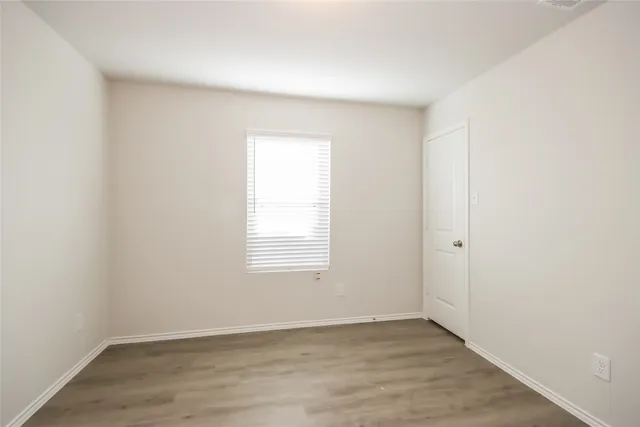 $1,705 | 2723 South Lina Court, Conroe, TX 77301