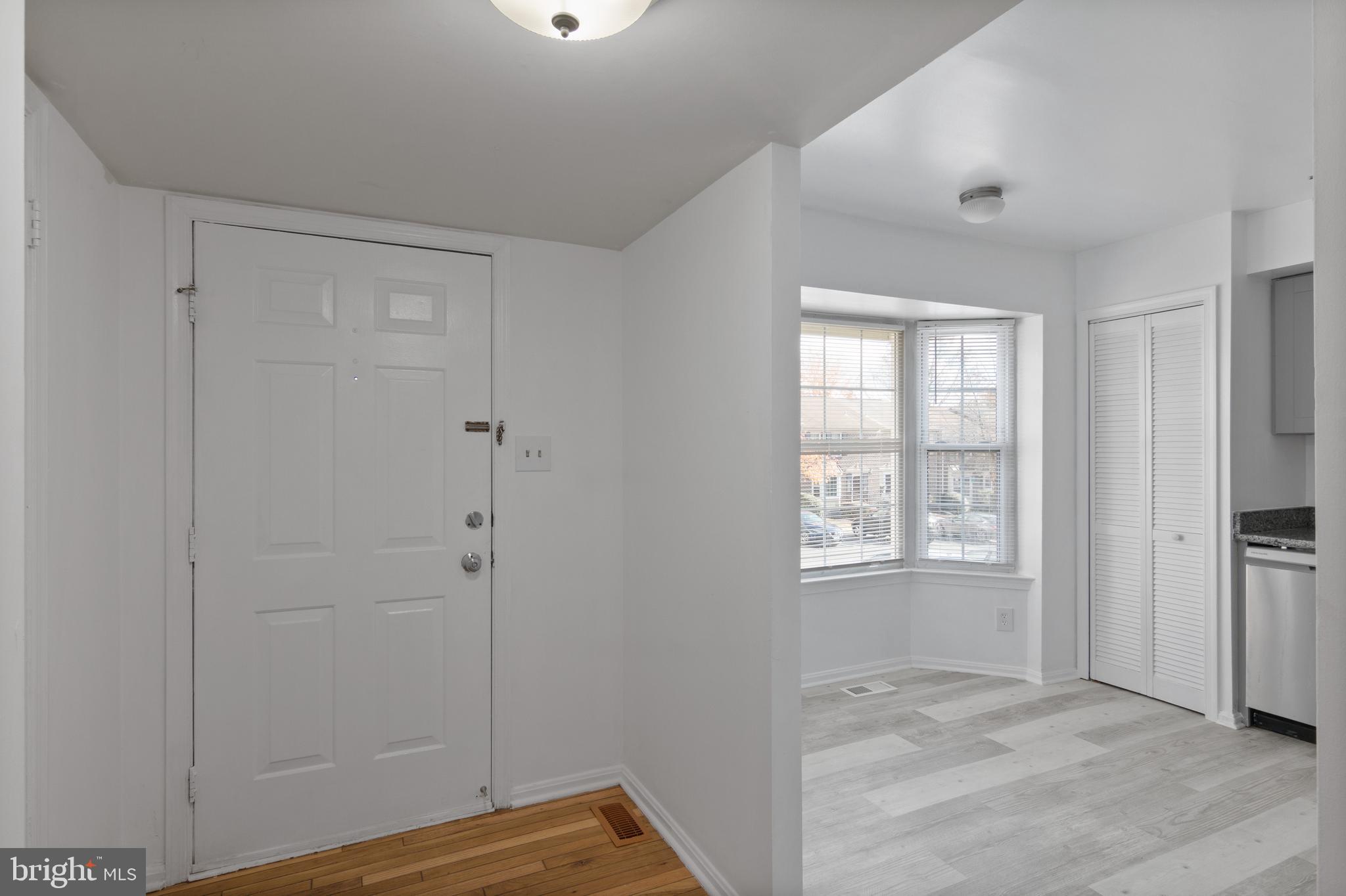 14516 Banquo Terrace, Unit 71 Silver Spring, MD 20906 - Photo 5 of 33 Gallery Image 5