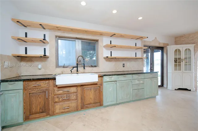 $7,850 | 9881 Southwest 1st Court, Plantation, FL 33324