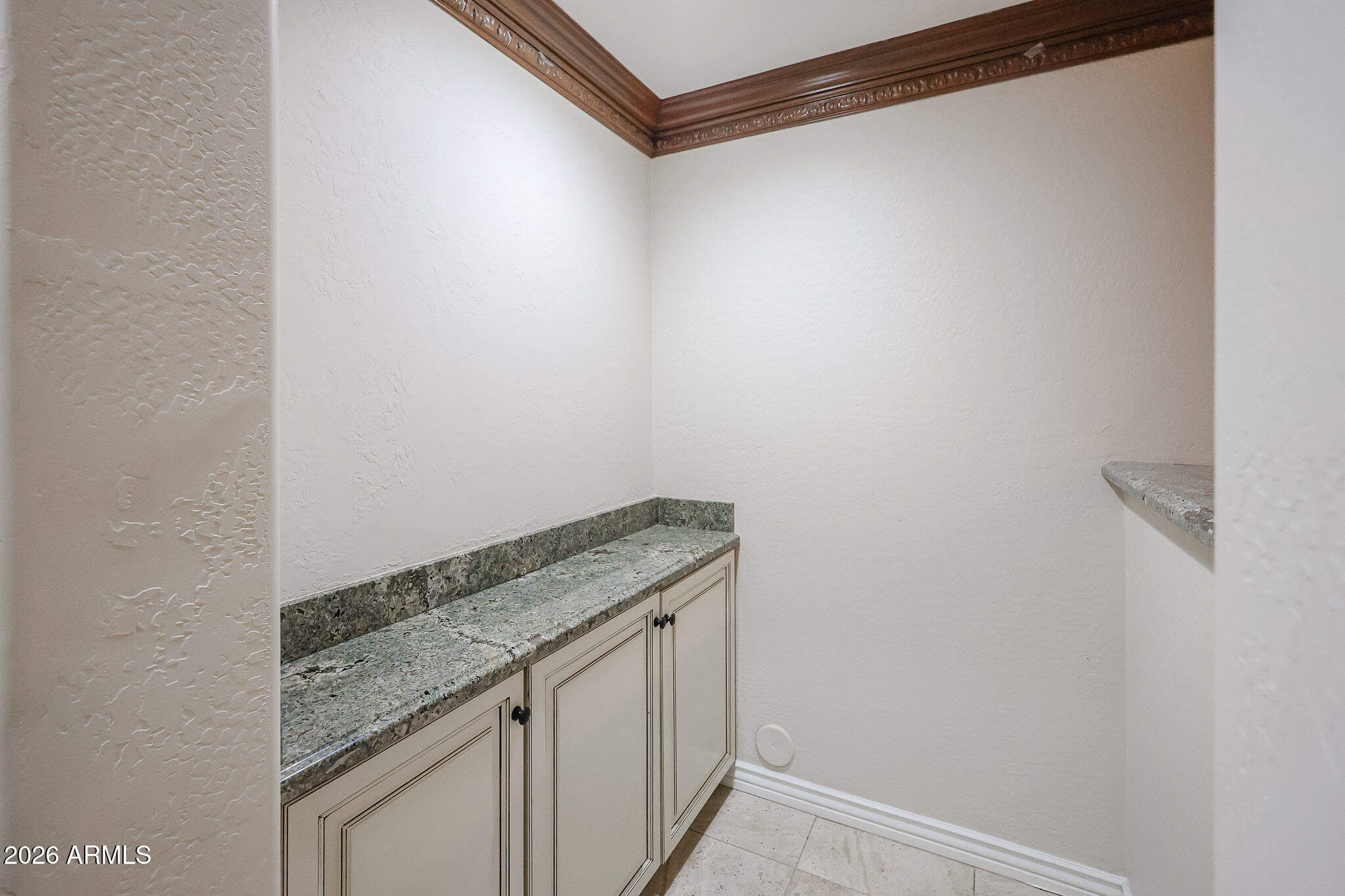 2434 East Roma Avenue Phoenix, AZ 85016 - Photo 10 of 40