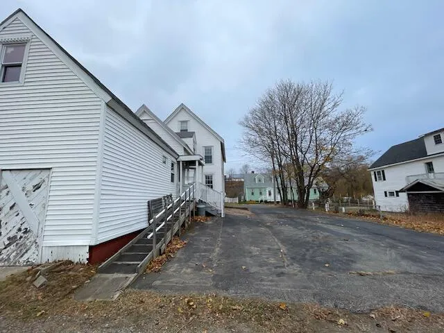 $229,900 | 52 Washington Street, Eastport, ME 04631