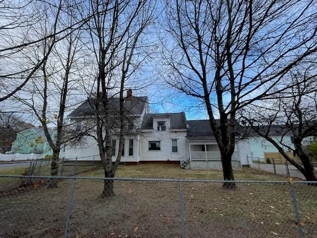 $229,900 | 52 Washington Street, Eastport, ME 04631