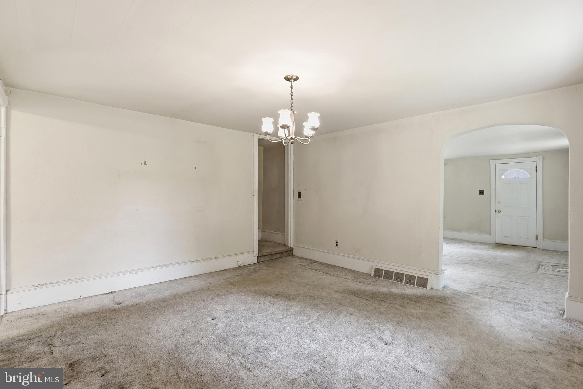 523 Hay Road Hammonton, NJ 08037 - Photo 8 of 35 Gallery Image 8