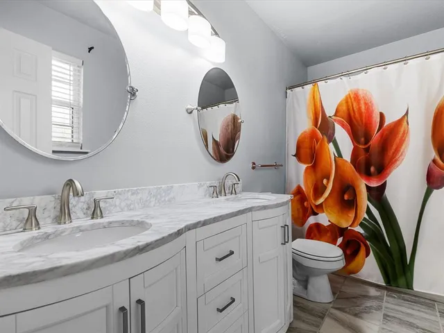 $385,000 | 676 Harbor Drive, Azle, TX 76020