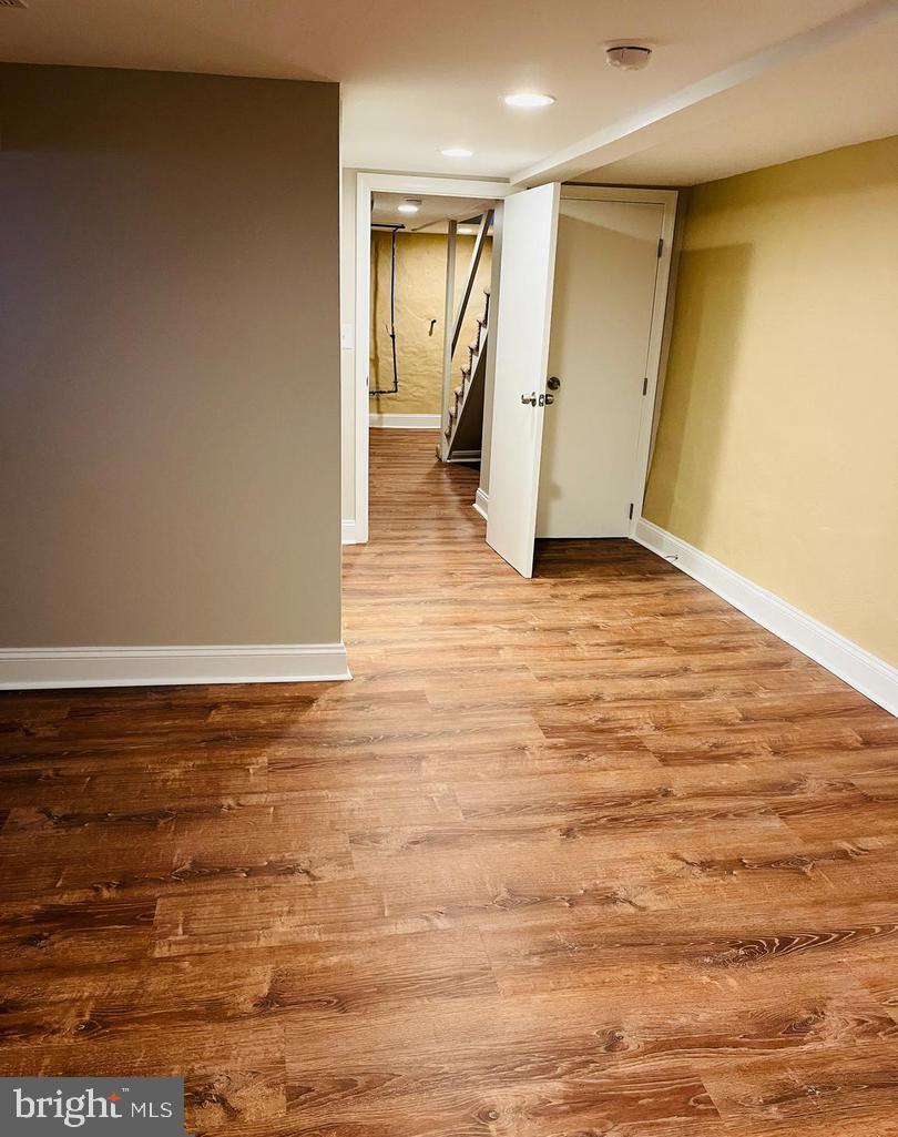 424 North Springfield Road Clifton Heights, PA 19018 - Photo 17 of 24 a view of empty room with wooden floor